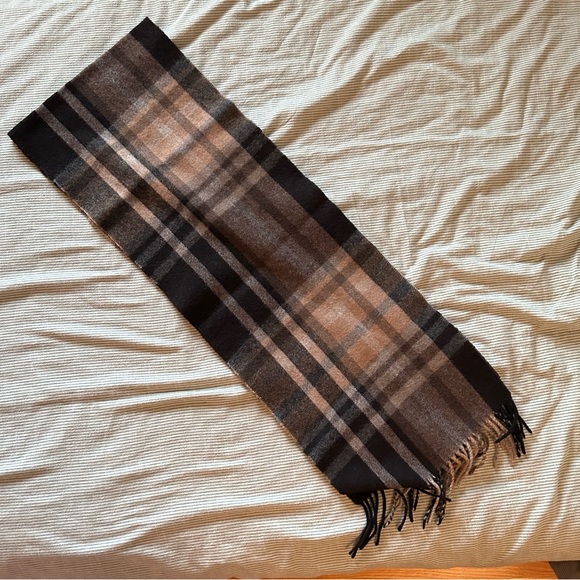Wool scarf from Black Brown - Picture 3 of 3